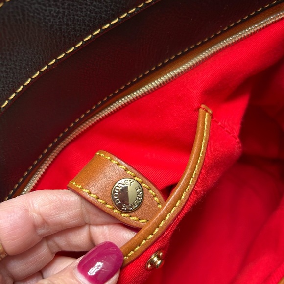 Dooney & Bourke Eva Large Zip Shopper Black and Brown Slouchy Leather Tote - Picture 7 of 11